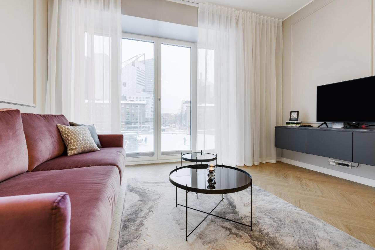 Bob W Ambassador Apartment Tallinn Ngoại thất bức ảnh