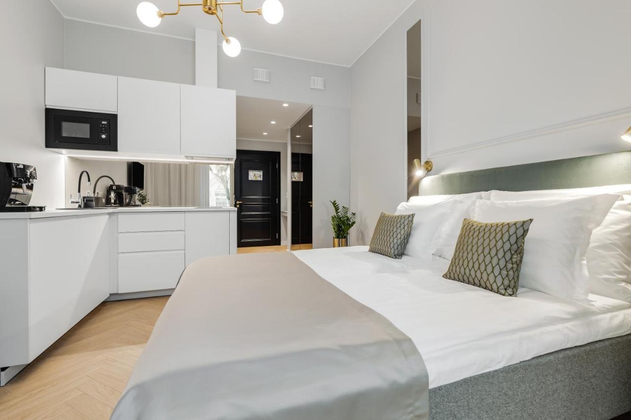 Bob W Ambassador Apartment Tallinn Ngoại thất bức ảnh