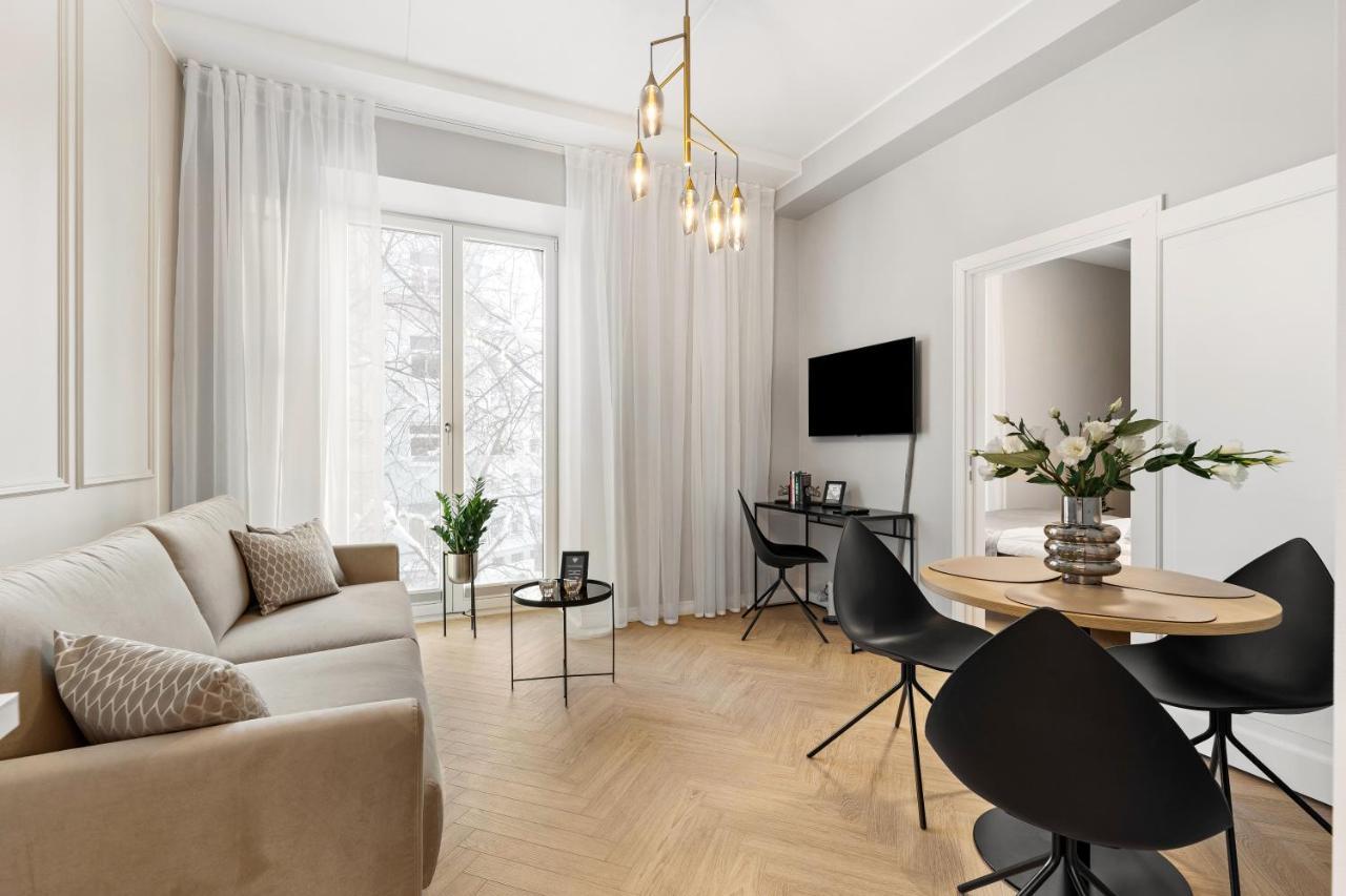 Bob W Ambassador Apartment Tallinn Ngoại thất bức ảnh