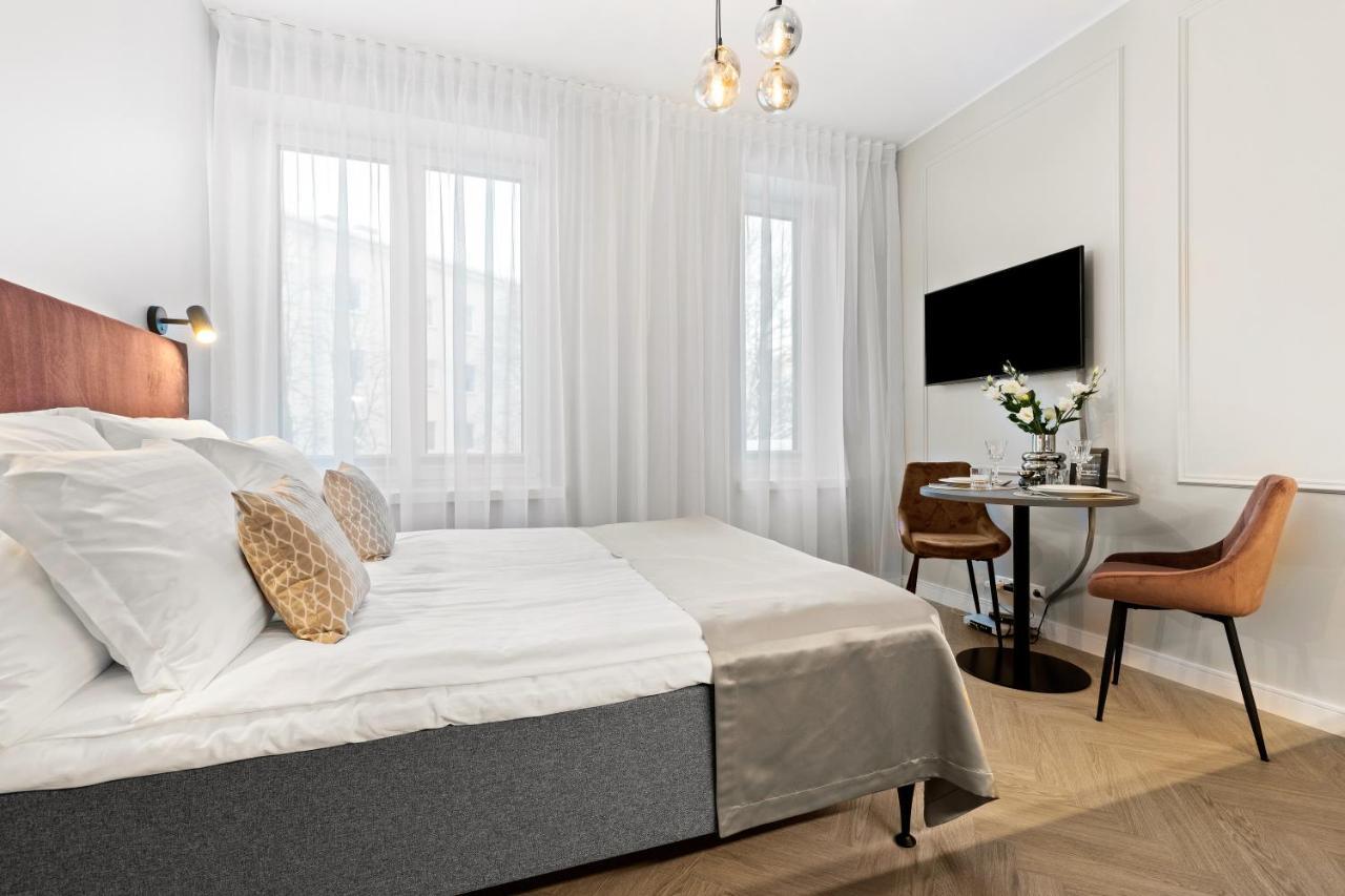 Bob W Ambassador Apartment Tallinn Ngoại thất bức ảnh