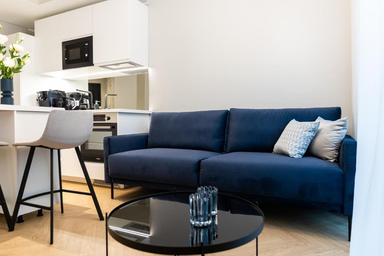 Bob W Ambassador Apartment Tallinn Ngoại thất bức ảnh