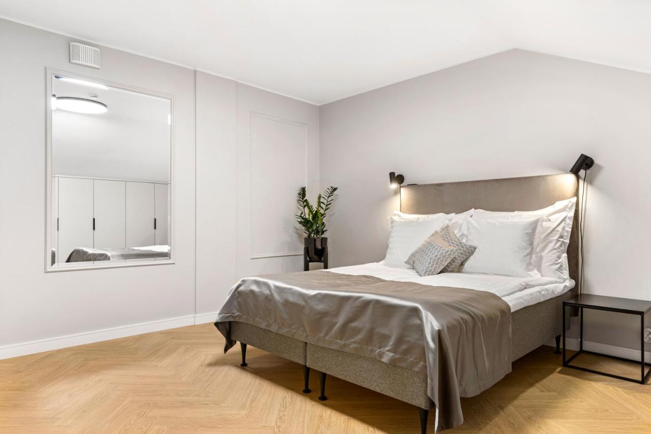 Bob W Ambassador Apartment Tallinn Ngoại thất bức ảnh