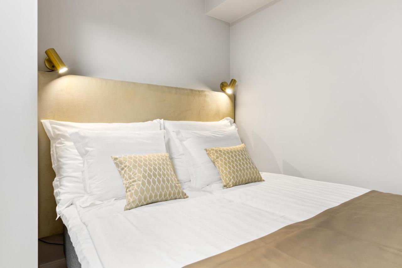 Bob W Ambassador Apartment Tallinn Ngoại thất bức ảnh