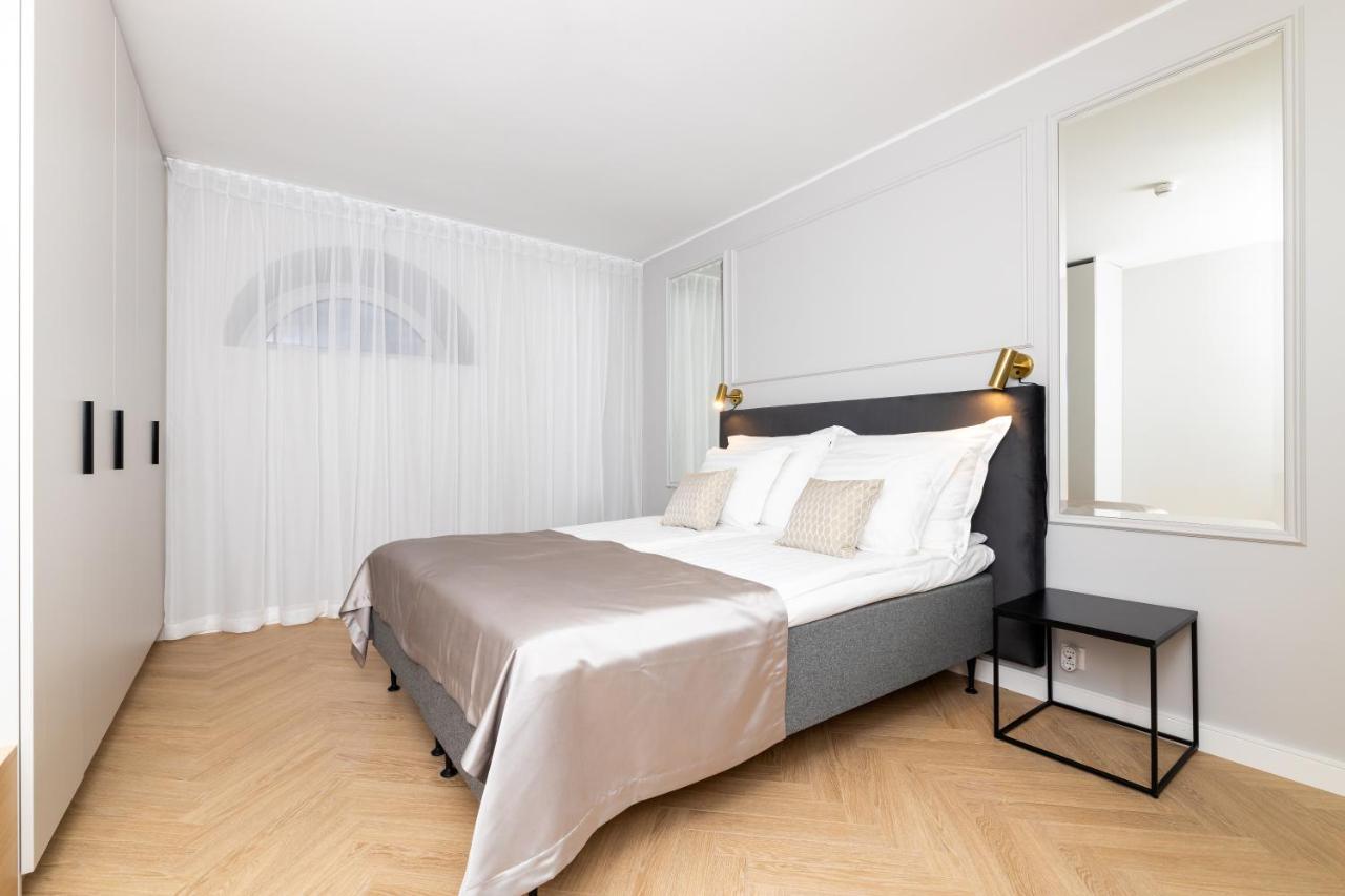 Bob W Ambassador Apartment Tallinn Ngoại thất bức ảnh