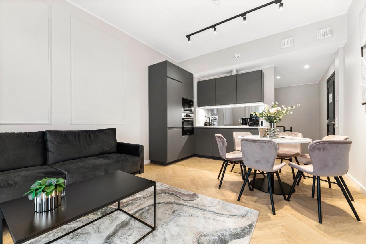 Bob W Ambassador Apartment Tallinn Ngoại thất bức ảnh